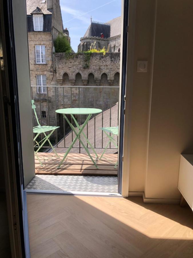 Au Coeur De Vannes - Vue Sur Les Remparts - 2 Ch Esterno foto
